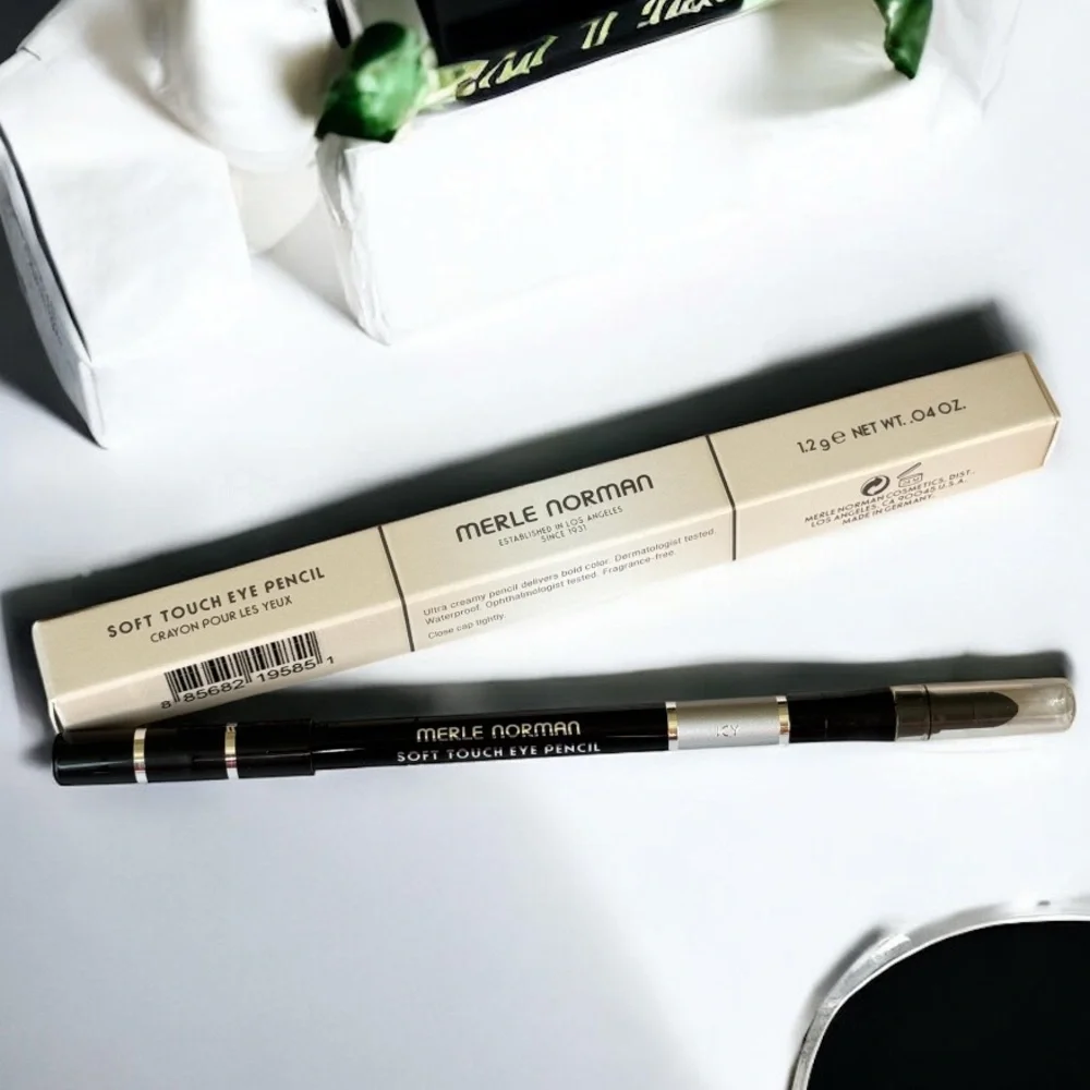 ♣️🌙Rare! Merle Norman Icy Soft Touch Eye Pencil Liner Eyeliner
